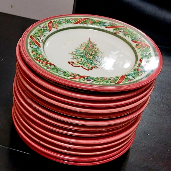 Vintage Christopher Radko " Christopher's tree" salad plates. 8".  14 plates! - Picture 3 of 6